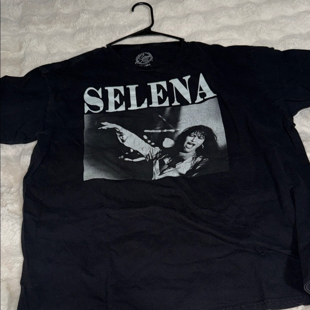 Black Selena Graphic T-Shirt